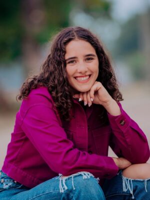 Mya Heinje Picture